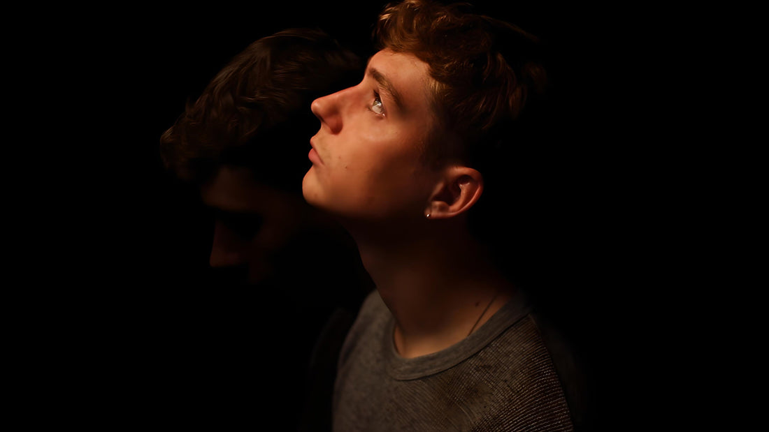Guillaume Grise : La nuit bleue s’agrandit